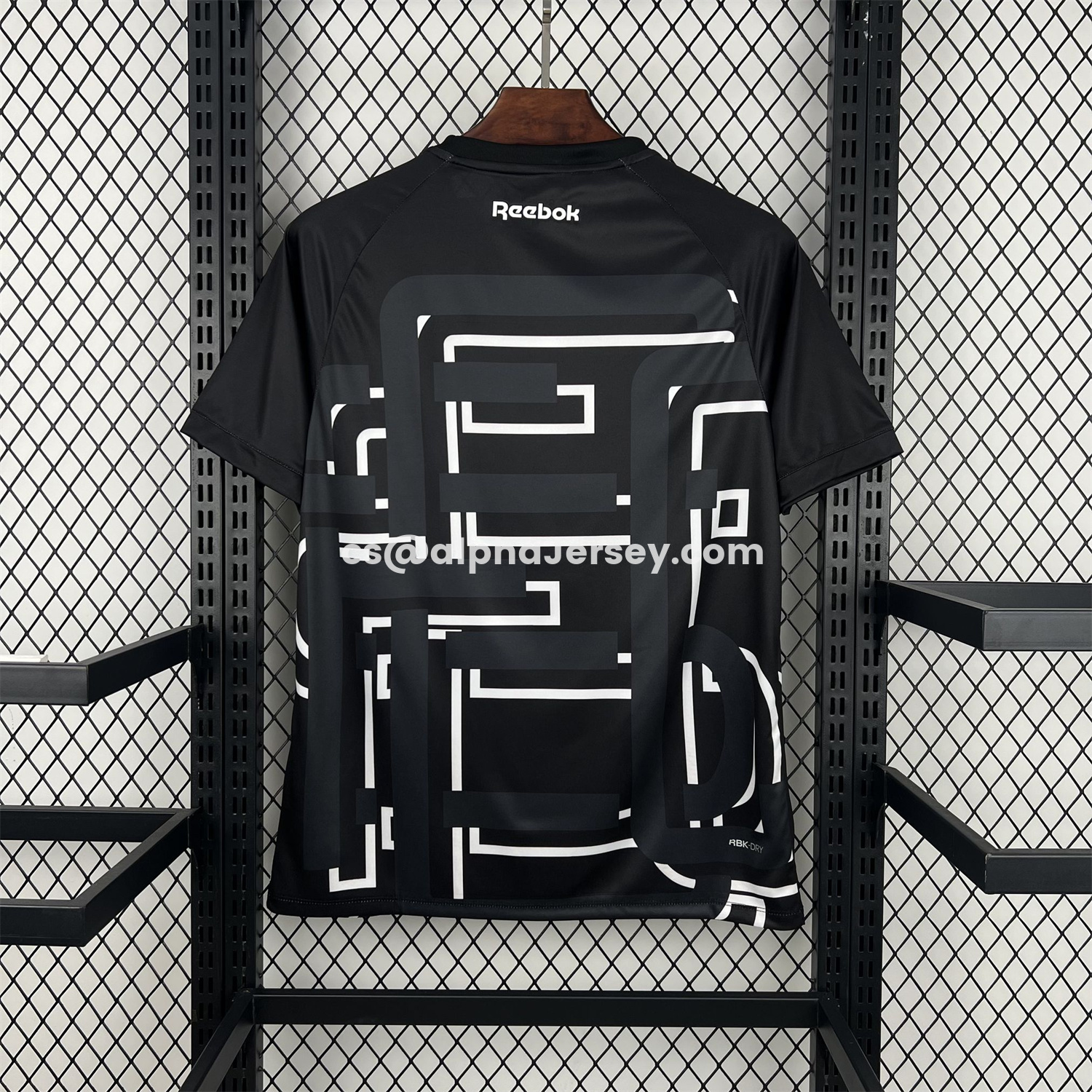 AJ-AlphaJersey-Santa Cruz 26-27 Pre-Match Black With White Lines Jersey - Fans Version