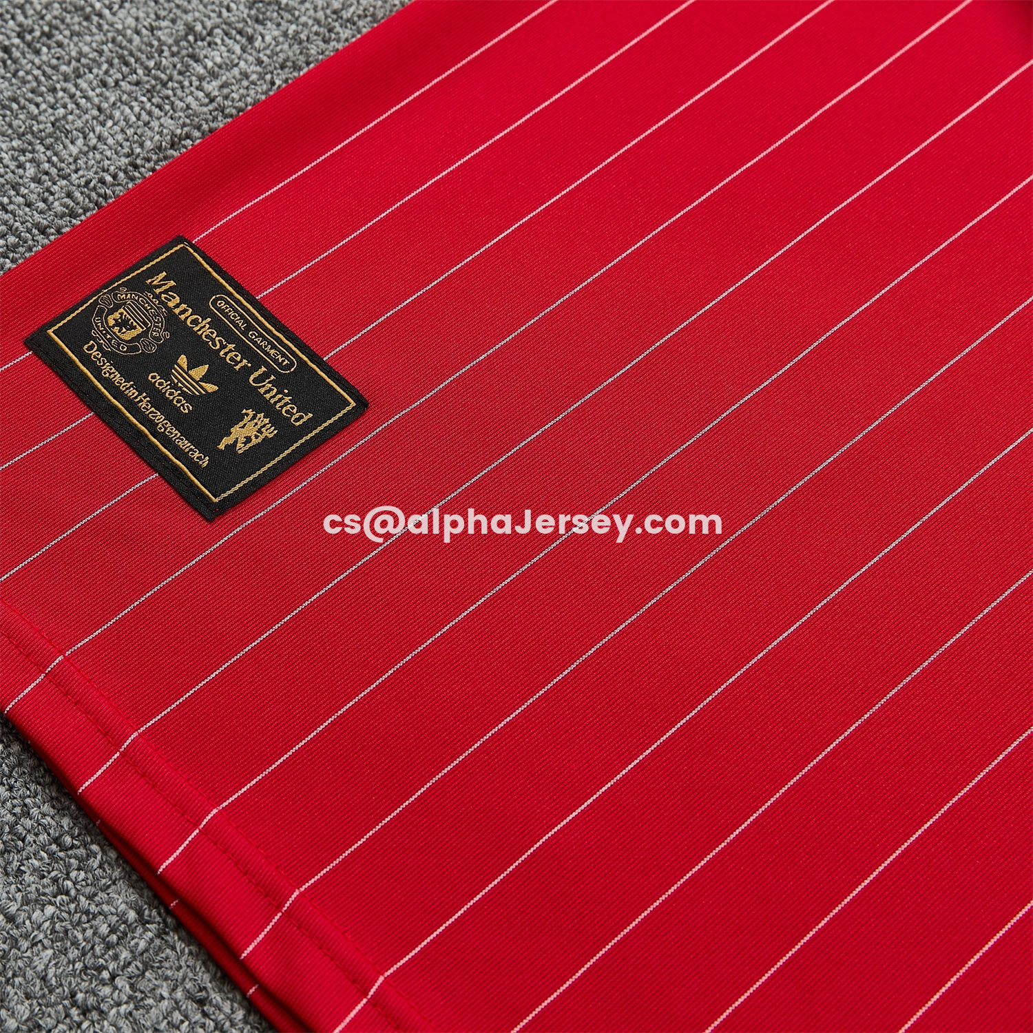 AJ-AlphaJersey-Manchester United 25-26 Retro Style Vest Training Set - Red With White Stripes Top & Pants