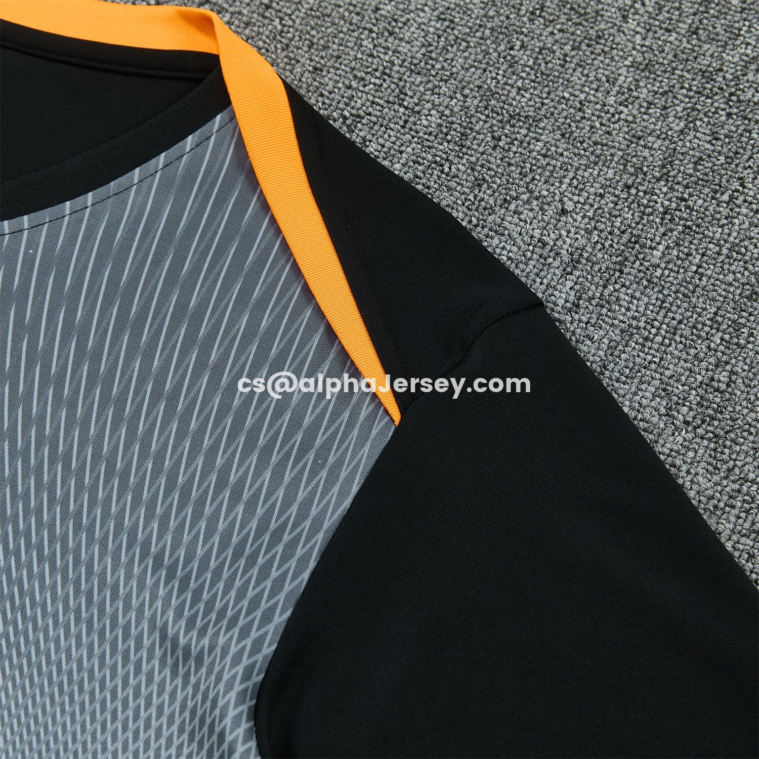 AJ-AlphaJersey-Inter Milan 25-26 Short-Sleeve Training Set - Black And Grey Top & Pants