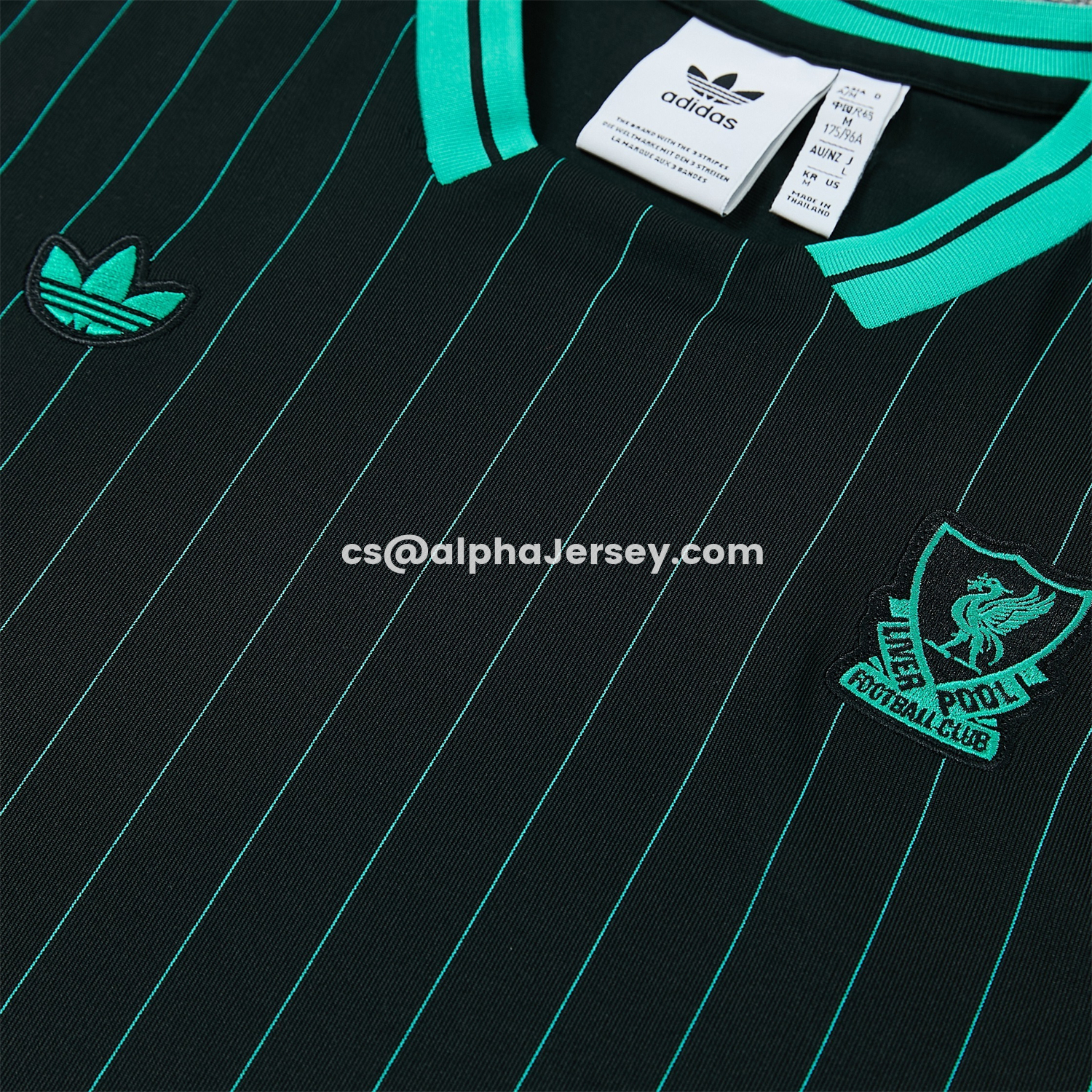 AJ-AlphaJersey-Liver.pool 25-26 Retro Style Vest Training Set - Black With Turquoise Stripes Top & Pants