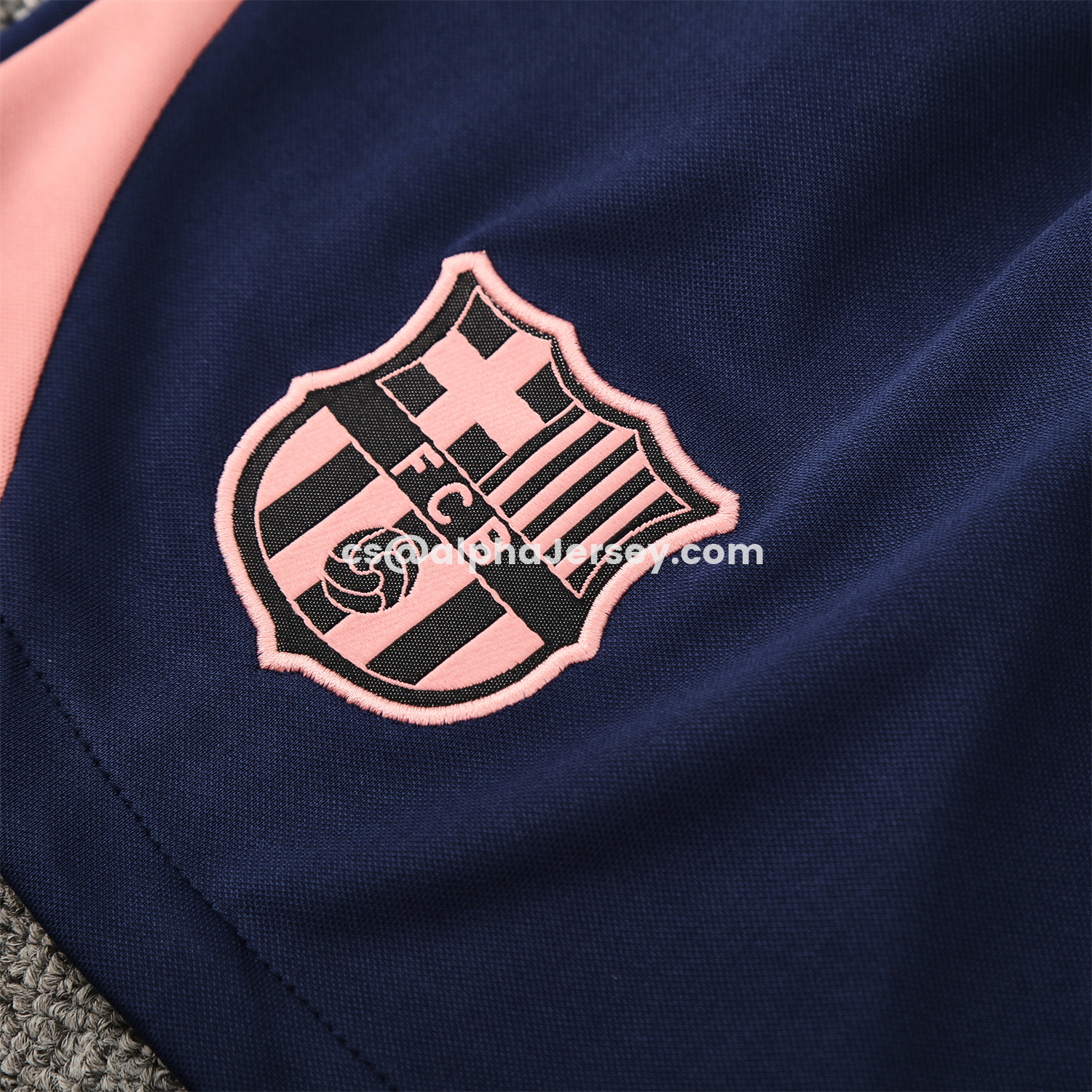 AJ-AlphaJersey-Barcelona 25-26 Short-Sleeve Training Set - Colors Top & Dark Blue Pants