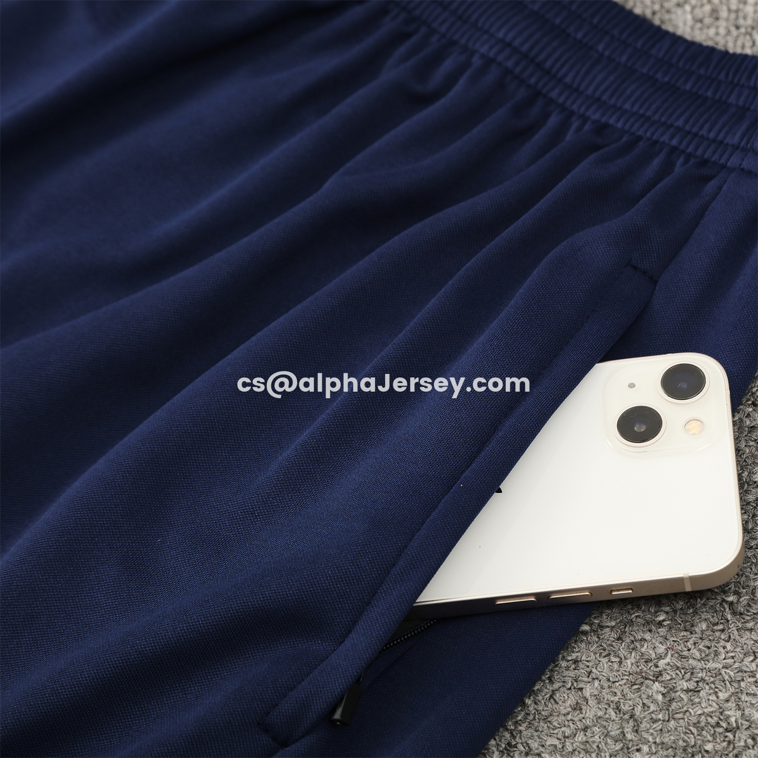 AJ-AlphaJersey-Barcelona 25-26 Short-Sleeve Training Set - Colors Top & Dark Blue Pants
