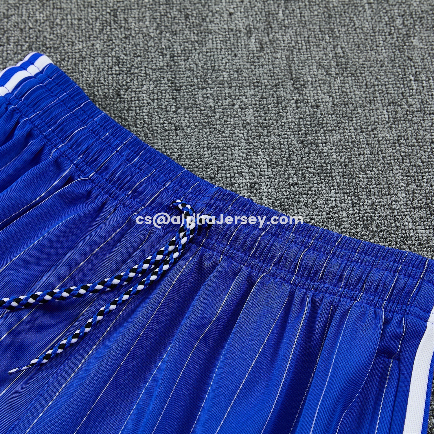 AJ-AlphaJersey-C.H.E.L.S.E.A 25-26 Retro Style Short-Sleeve Training Set - White Top & Blue Stripes Pants