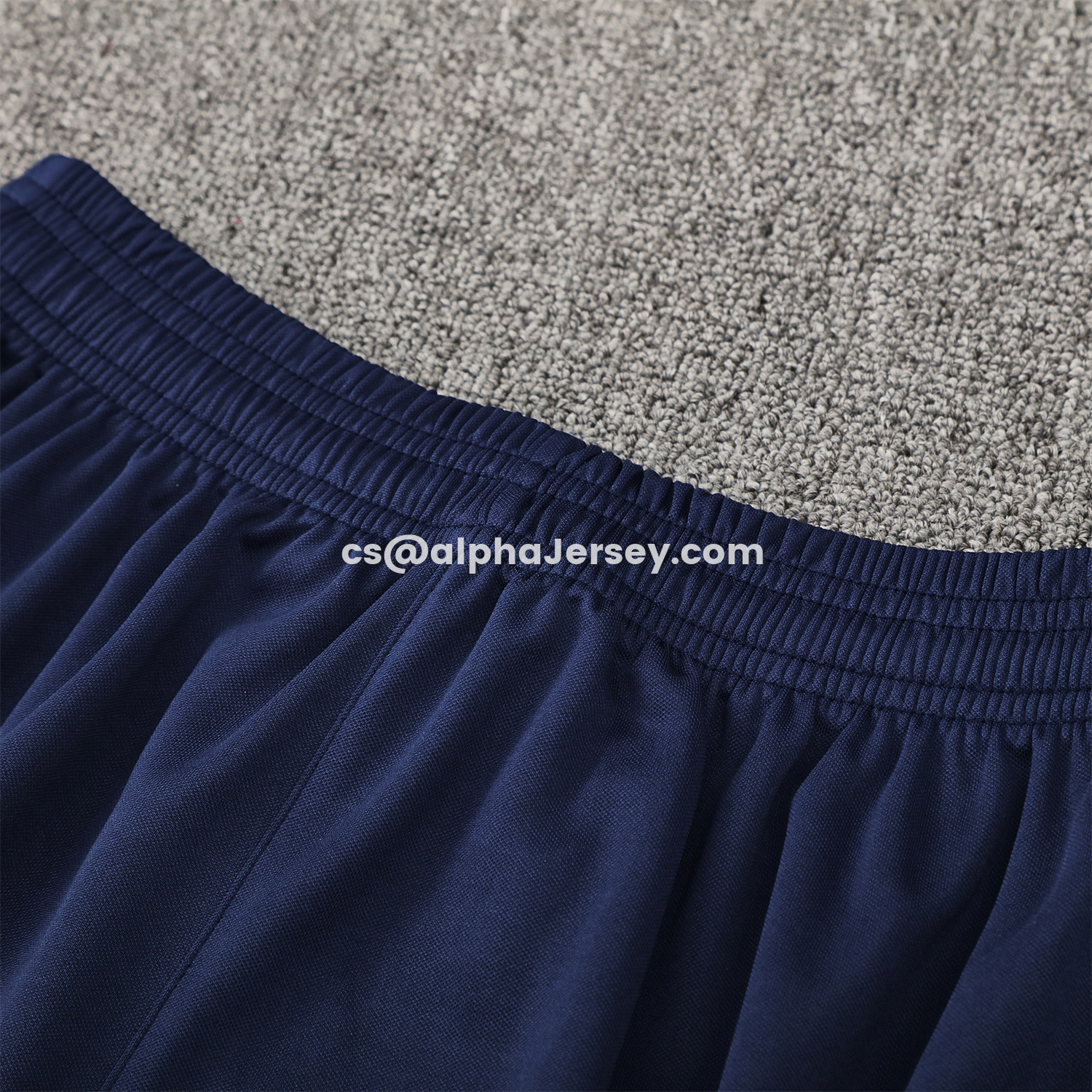 AJ-AlphaJersey-Barcelona 25-26 Short-Sleeve Training Set - Colors Top & Dark Blue Pants
