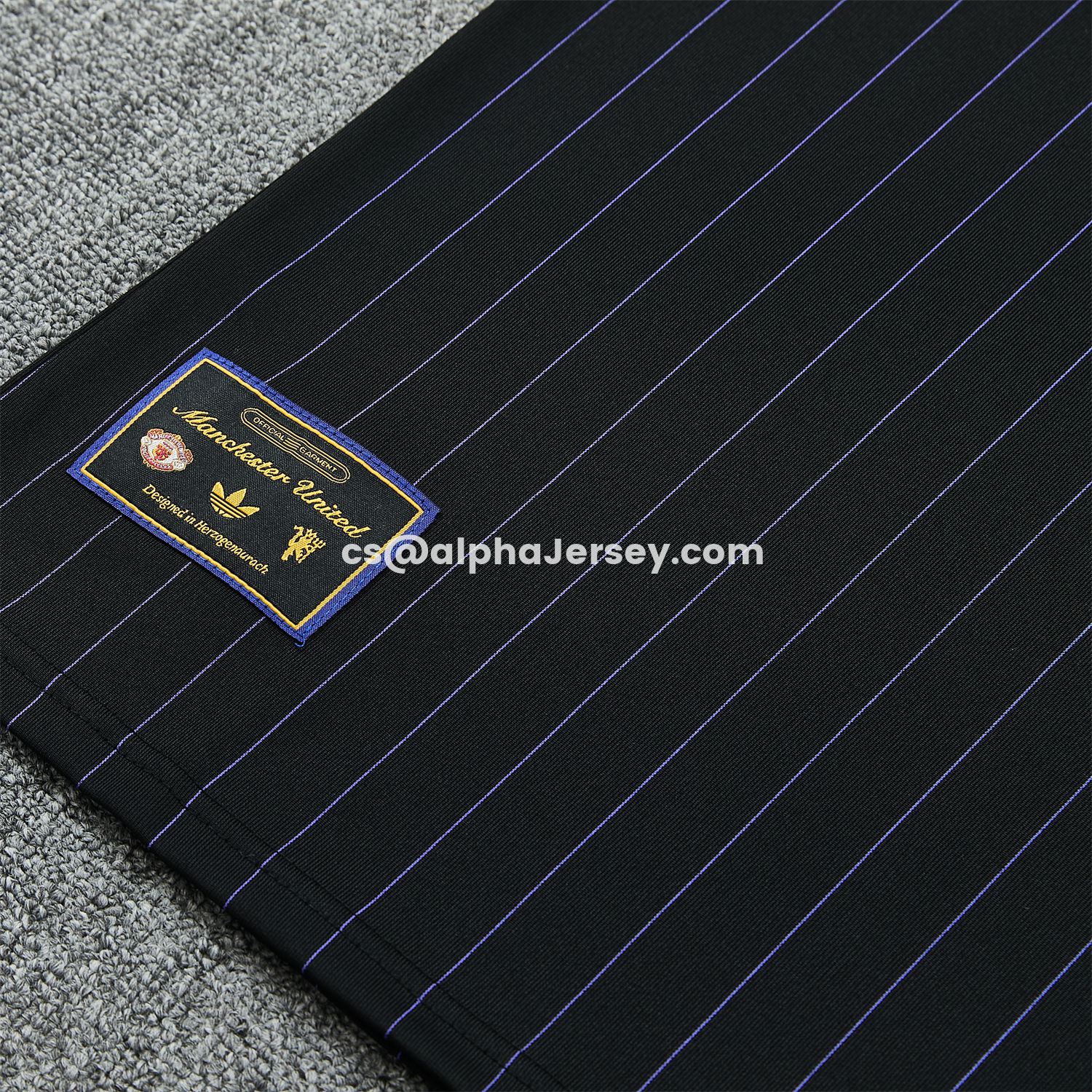 AJ-AlphaJersey-Manchester United 25-26 Retro Style Vest Training Set - Colors Top & Colors Pants