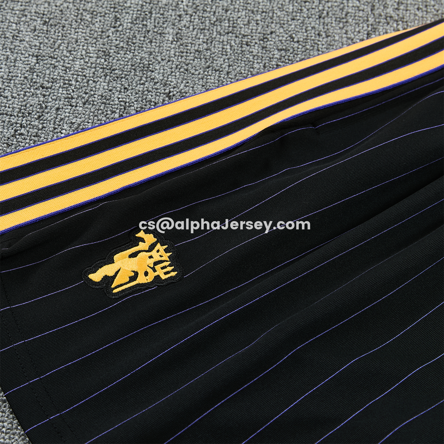 AJ-AlphaJersey-Manchester United 25-26 Retro Style Vest Training Set - Colors Top & Colors Pants