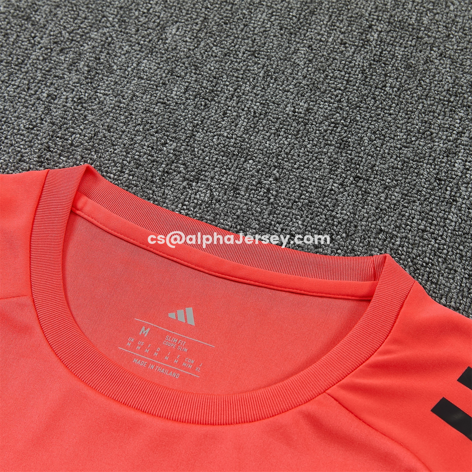 AJ-AlphaJersey-Bayern Munich 25-26 Short-Sleeve Training Set - Coral With Black Accents Top & Black With Coral Accents Pants