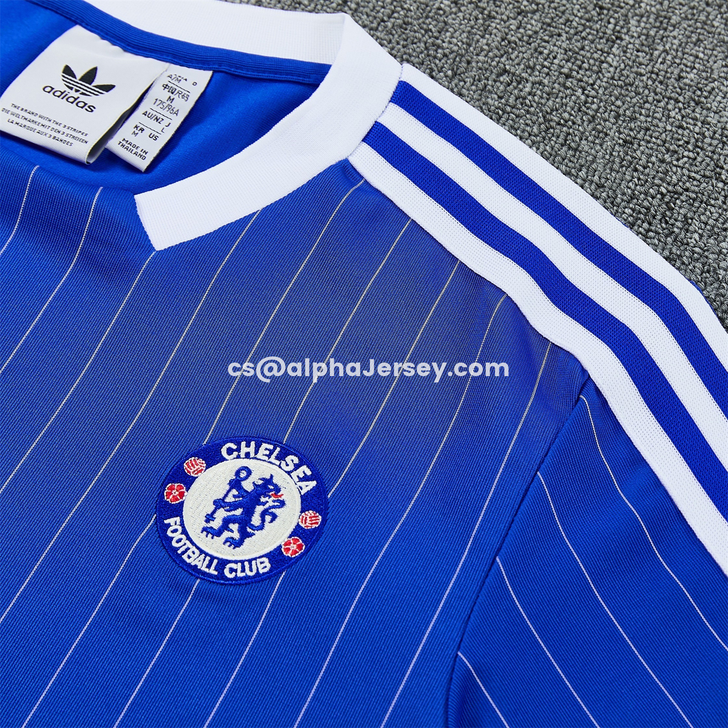 AJ-AlphaJersey-C.H.E.L.S.E.A 25-26 Retro Style Short-Sleeve Training Set - Blue Top & White Pants