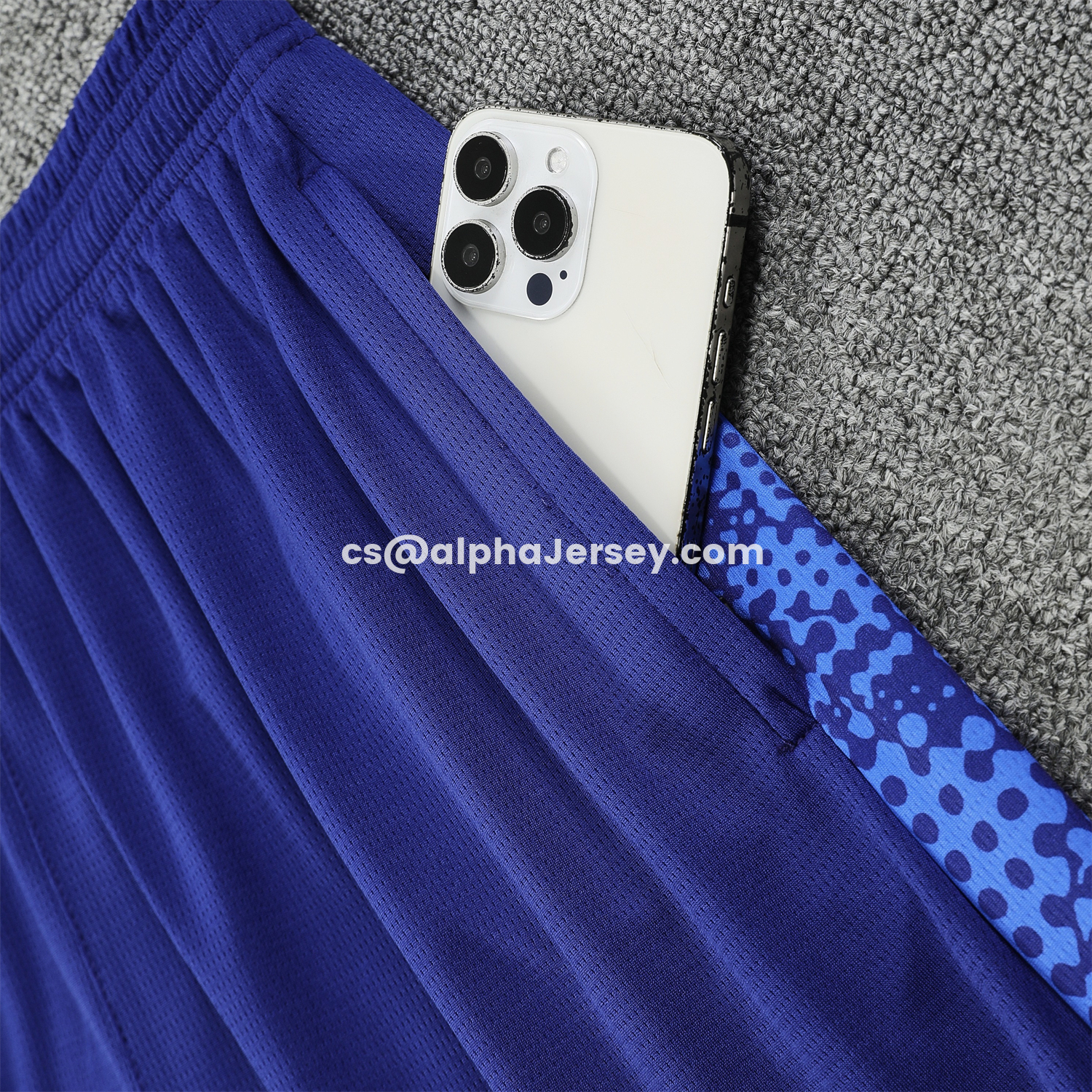 AJ-AlphaJersey-RB Leipzig 25-26 Vest Training Set - Blue With Red Top & Dark Blue Pants