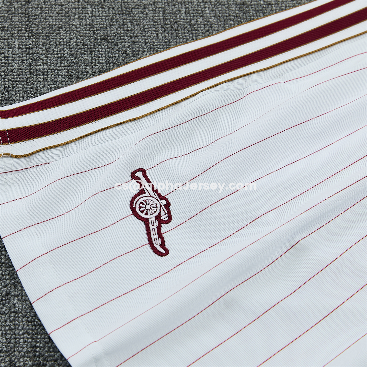 AJ-AlphaJersey-Arsenal 25-26 Retro Style Short-Sleeve Training Set - Colors Top & White With Thin Mar Pants