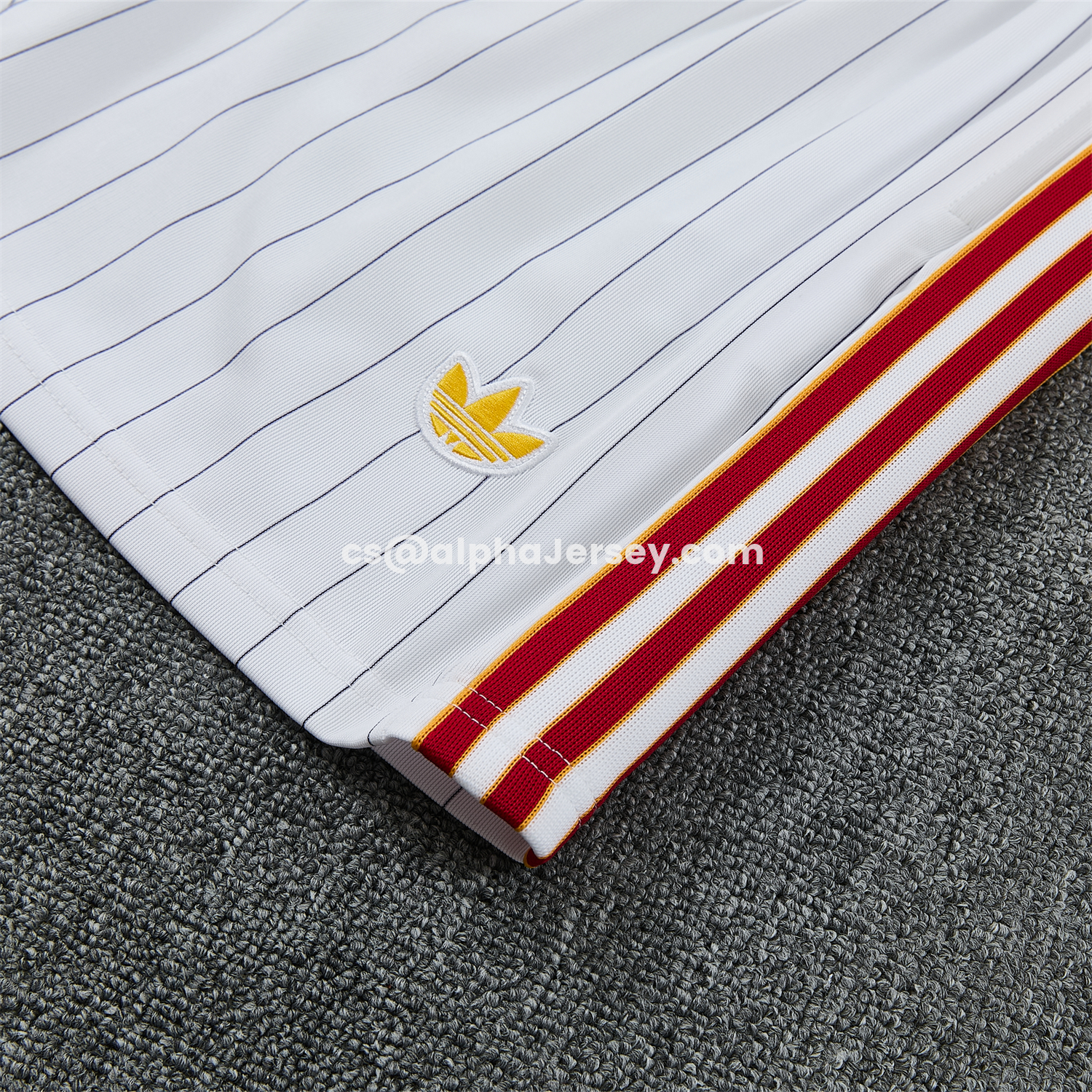 AJ-AlphaJersey-Roma 25-26 Retro Style Short-Sleeve Training Set - White Top & White Pants