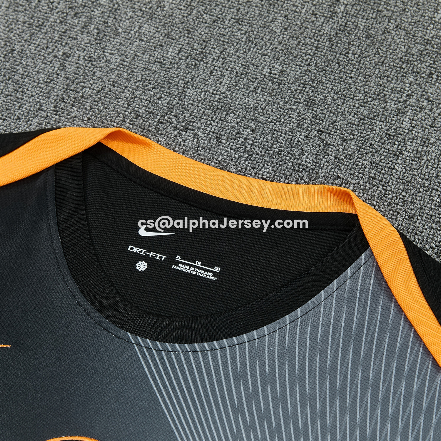 AJ-AlphaJersey-Inter Milan 25-26 Short-Sleeve Training Set - Black And Grey Top & Pants